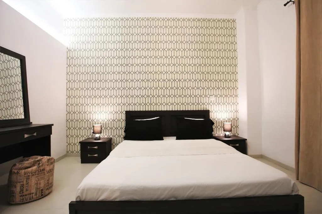 Room, Gk Athens, Athens