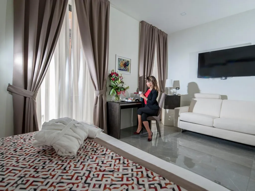 DOUBLE SUPERIOR Room, Palazzo Firenze, Naples