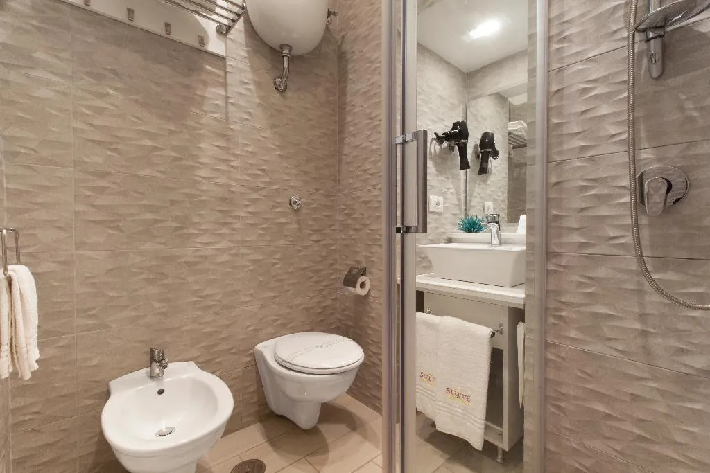 DOUBLE CLASSIC Room, Suite Dei Catalani, Naples