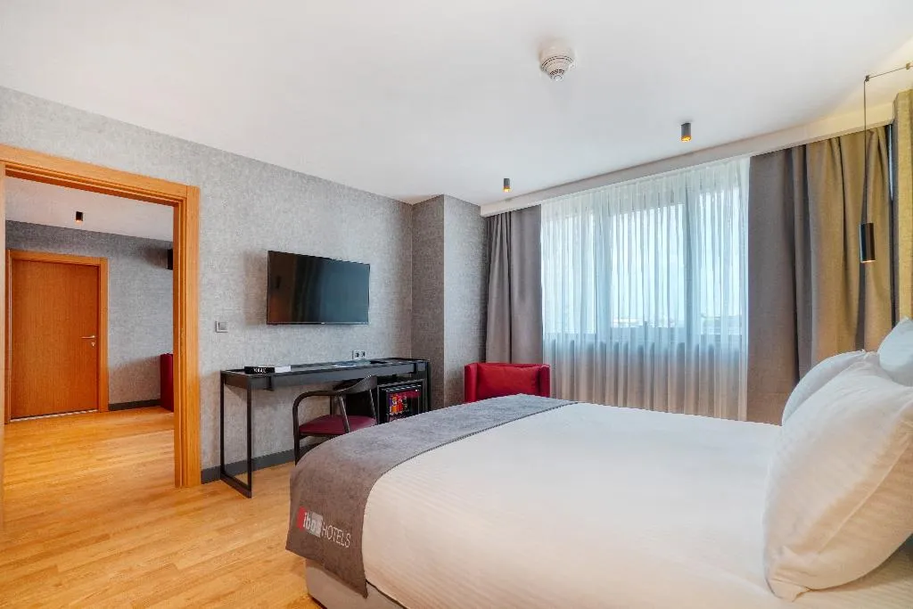 SUITE EXECUTIVE Room, Ibos Hotels Izmir, Izmir