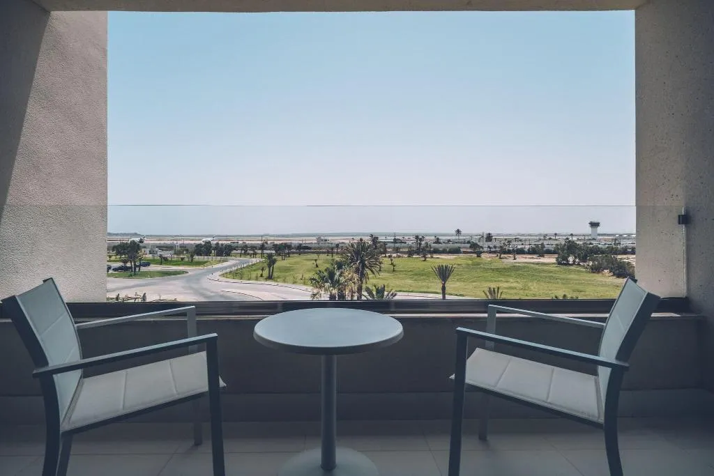 JUNIOR SUITE GARDEN VIEW KING BED Room, Iberostar Selection Kuriat Palace, Tunisia