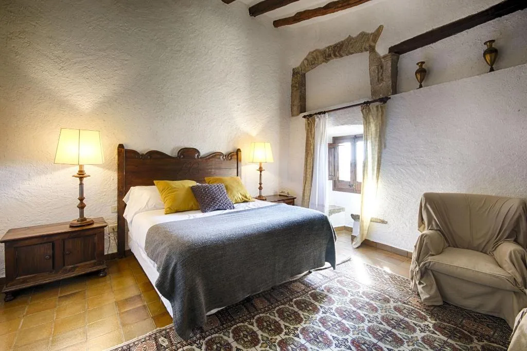 Room, Masia Can Pou, Costa Brava