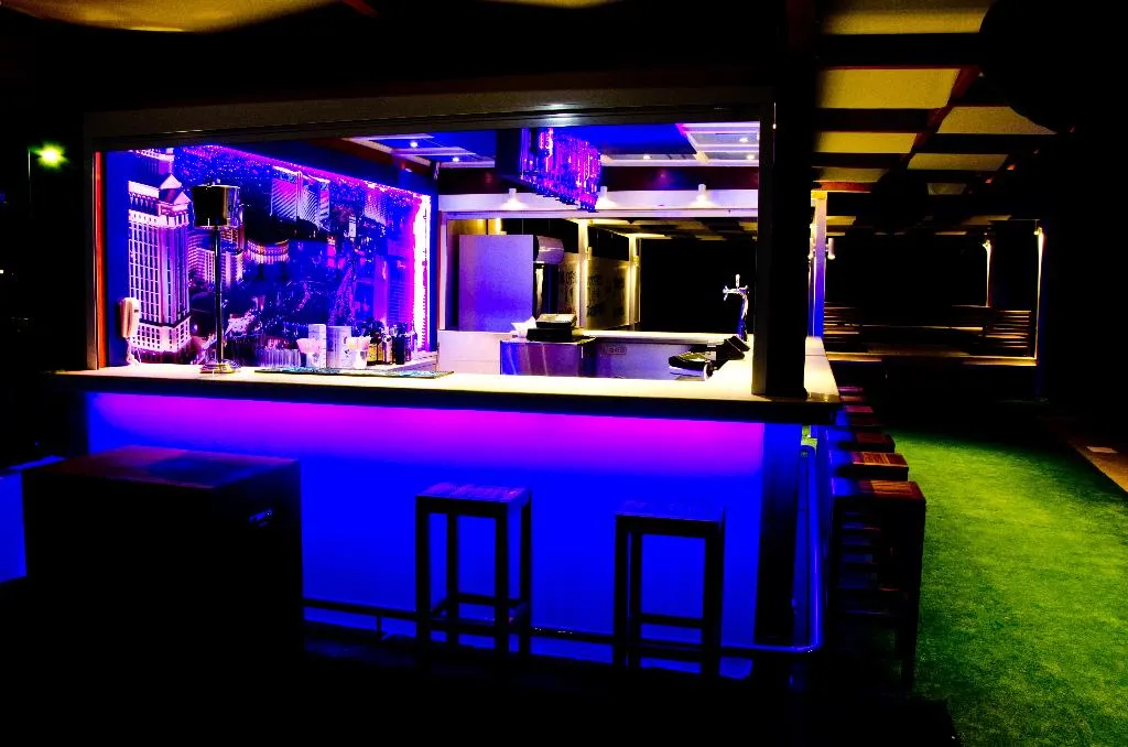 Bar, Yiannis Manos, Crete