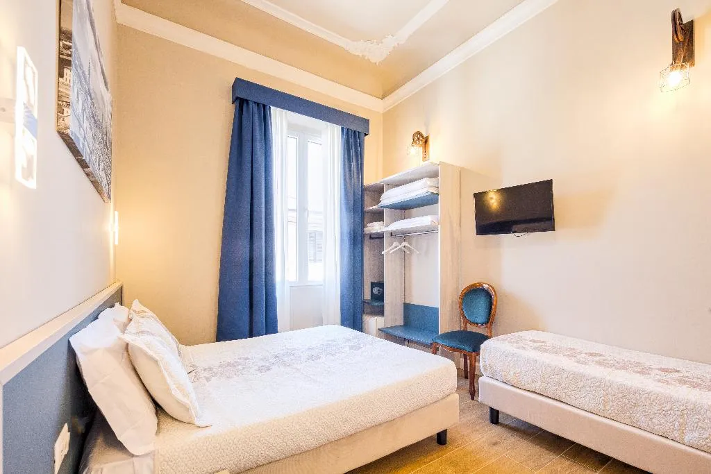 TRIPLE STANDARD Room, Hotel Bijou Roof Terrace, Florence