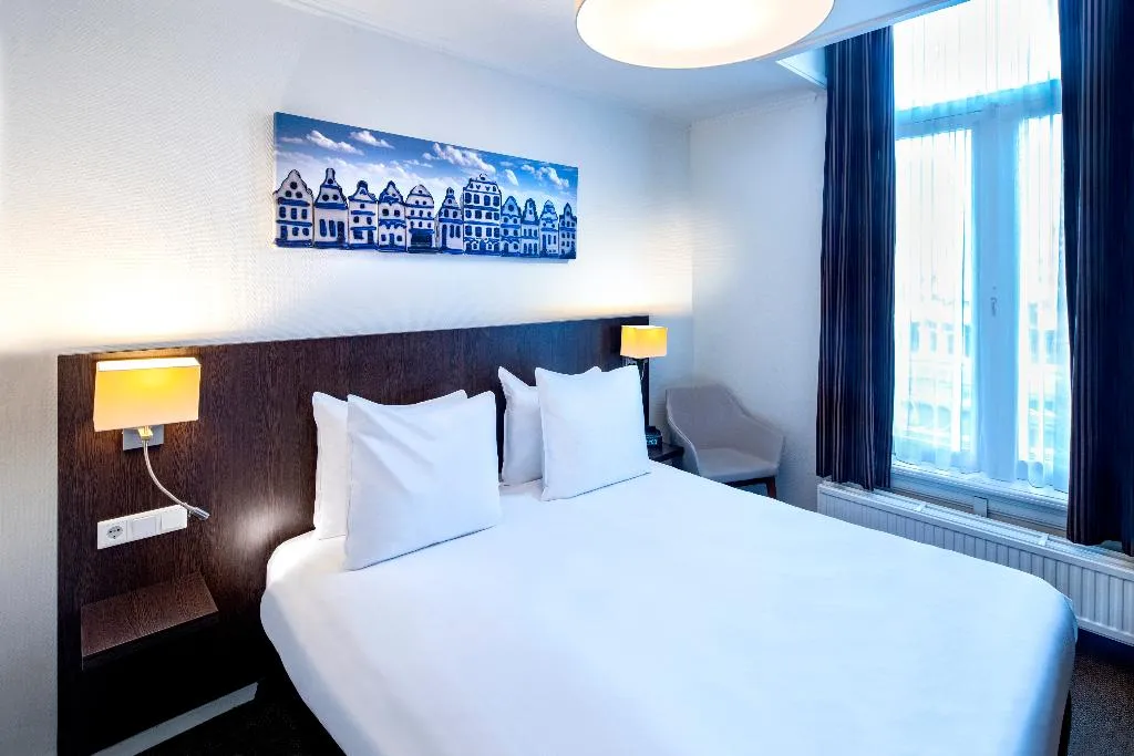 DOUBLE SUPERIOR WITH VIEWS Room, Hotel Nes, Amsterdam