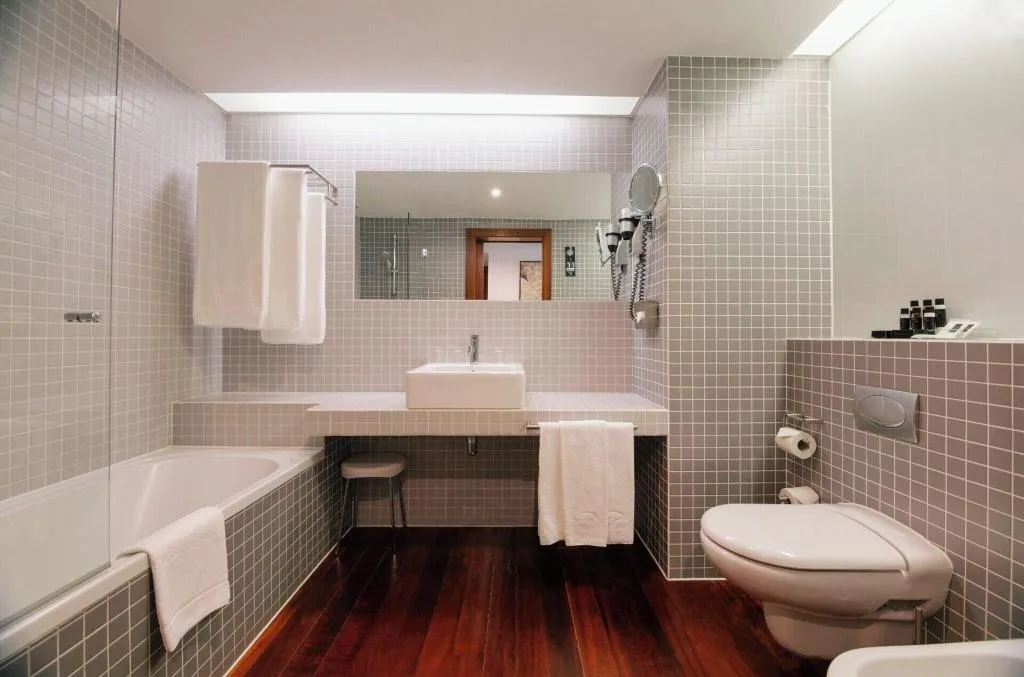 TRIPLE SUPERIOR WITH VIEWS Room, Hotel Açores Lisboa, Lisbon