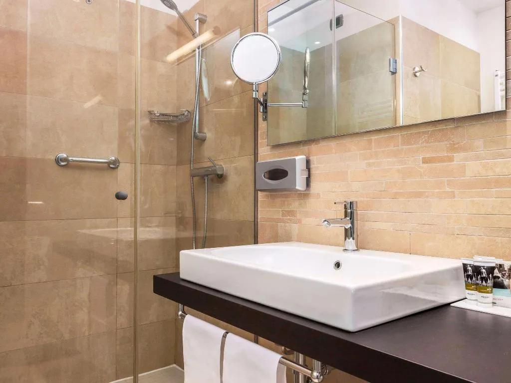 DOUBLE WITH DOUBLE BED Room, Mercure Siracusa Prometeo, Catania