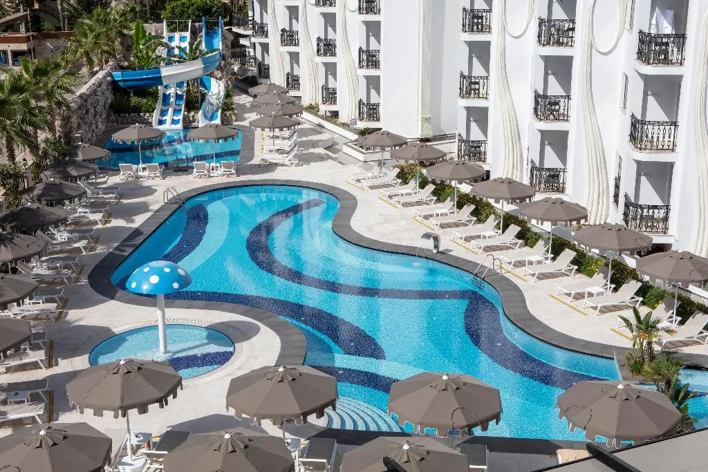Pool, Blue Marlin Deluxe Spa Resort, Antalya