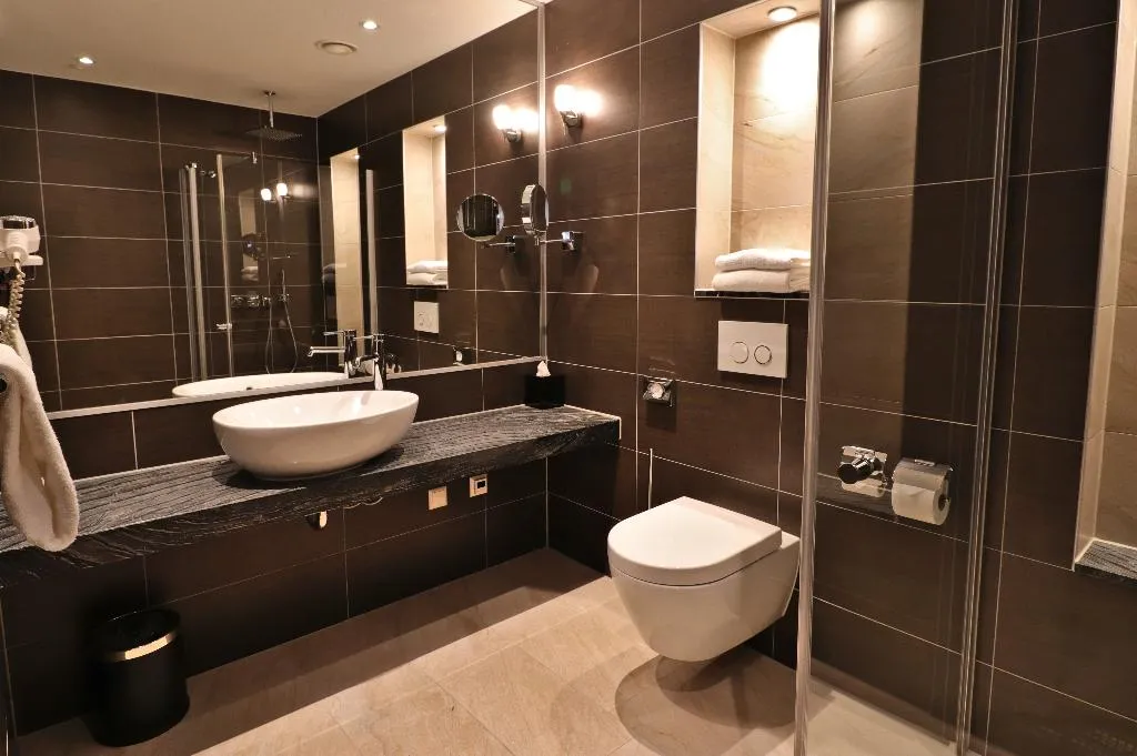 Double or Twin STANDARD Room, Xo Hotels Couture, Amsterdam
