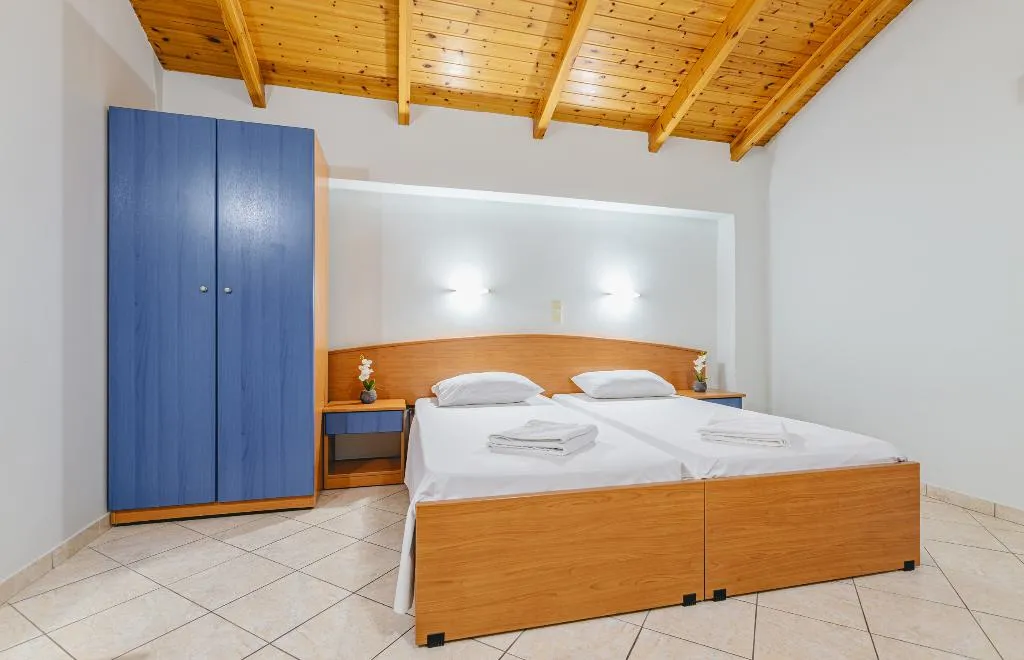 APARTMENT TWO BEDROOMS Room, Christina Apartments, Zante