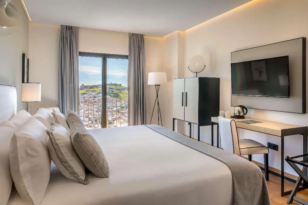 Double or Twin DELUXE POOL VIEW Room, Barceló Aracena, Costa De La Luz