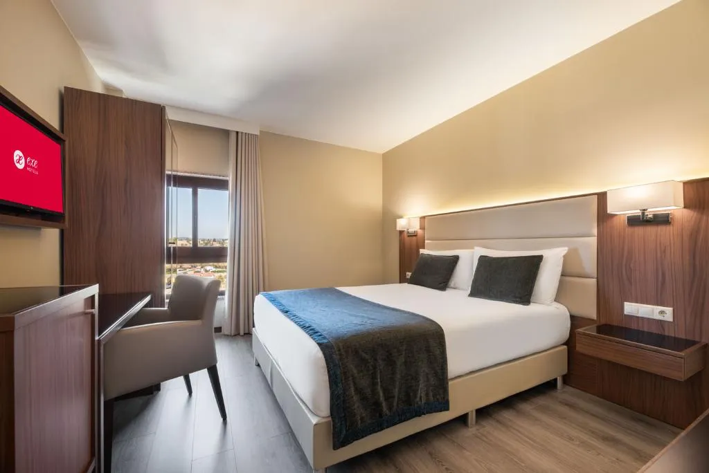DOUBLE SINGLE USE WITH VIEWS Room, Exe São Lázaro, Porto