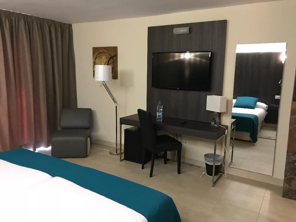 Double or Twin DELUXE WITH BALCONY Room, Hotel La Aldea Suites, Gran Canaria