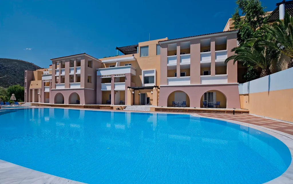 Pool, Fodele Beach, Crete