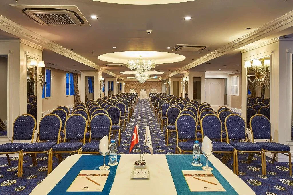 Conferences, DoubleTree By Hilton Izmir Alsancak, Izmir