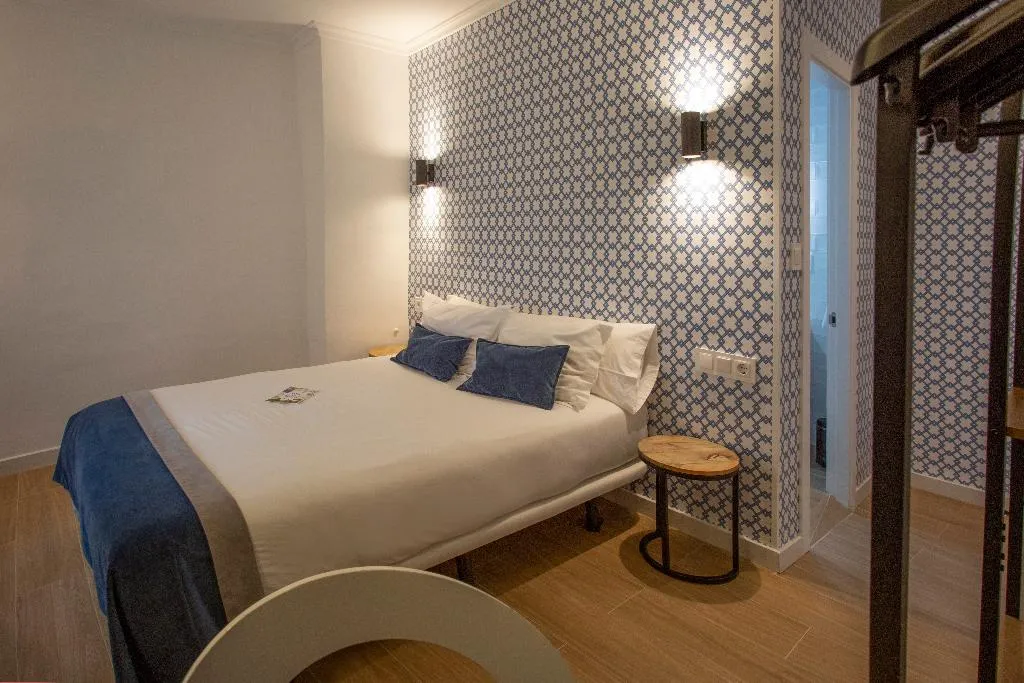 Room, Savoy Hostal, Costa Blanca