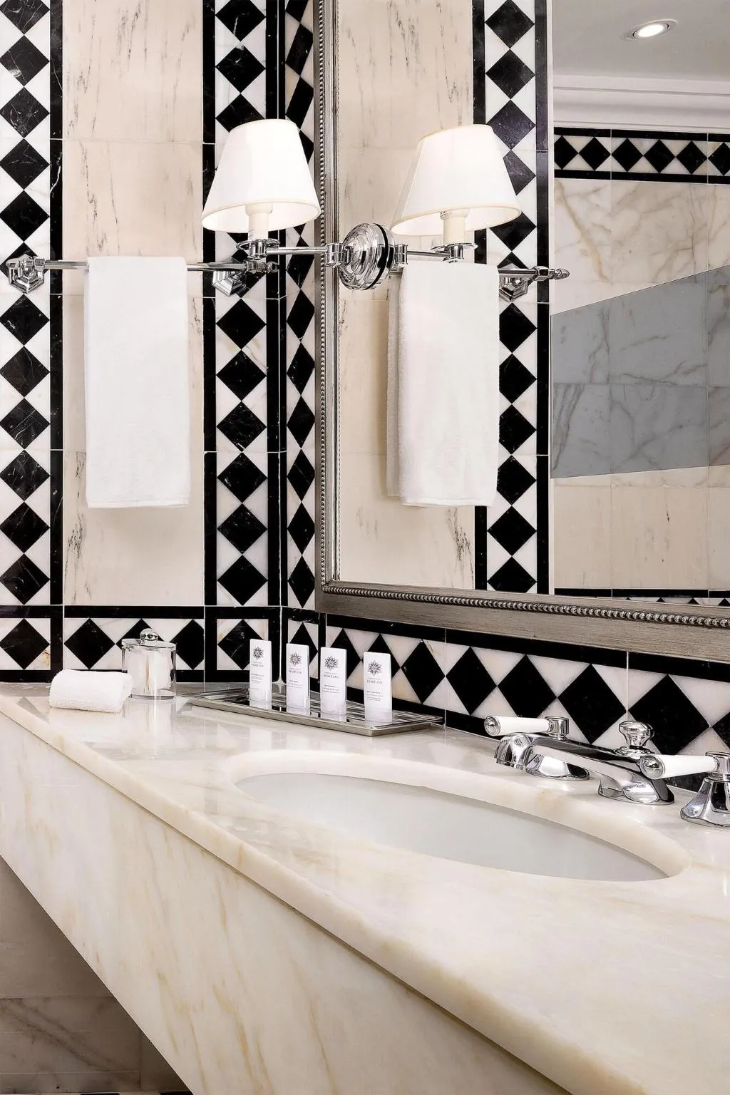 DOUBLE DELUXE KING BED Room, St Regis Florence, Florence