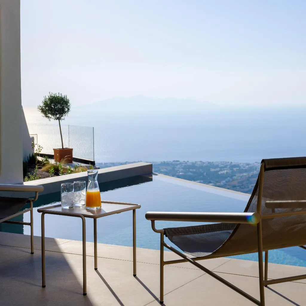 SUITE SEA VIEW WITH PRIVATE POOL Room, Elessa Hotel, Santorini