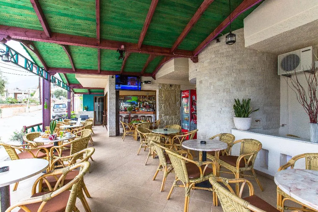 Restaurant, Litsa Studios, Crete