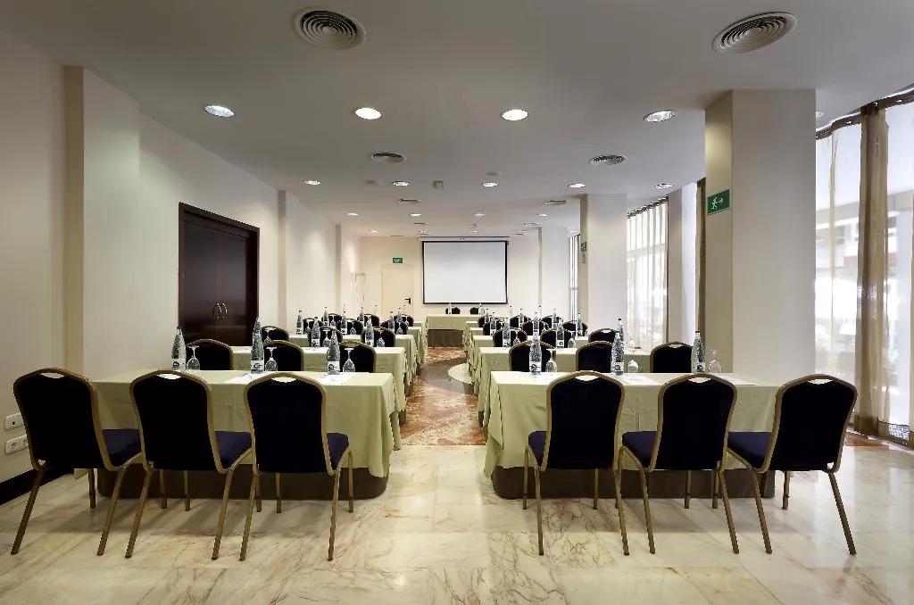 Conferences, Dorma Tartessos, Costa De La Luz