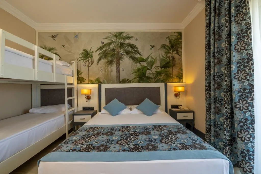 DOUBLE BUNK BED Room, Crystal Paraiso Aqua Collection, Antalya