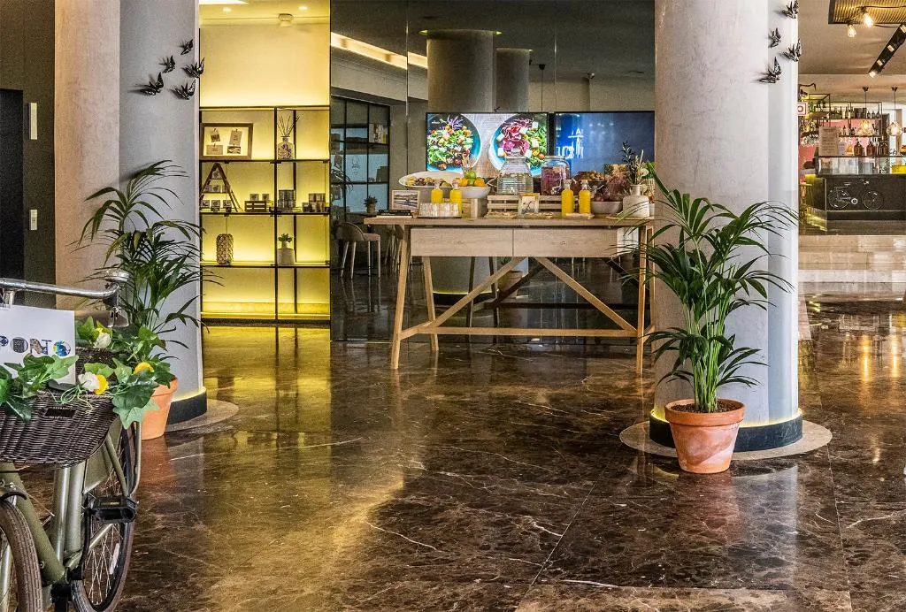 Lobby, Mercure Porto Centro Santa Catarina, Porto