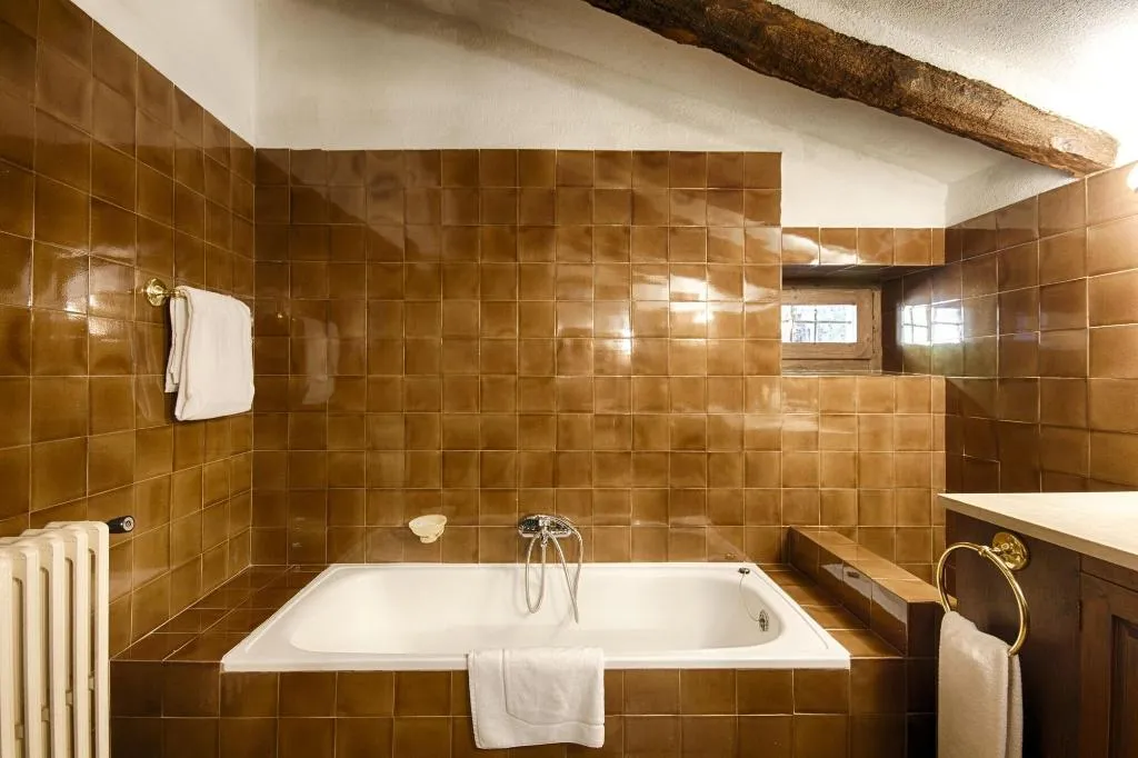 Room, Masia Can Pou, Costa Brava