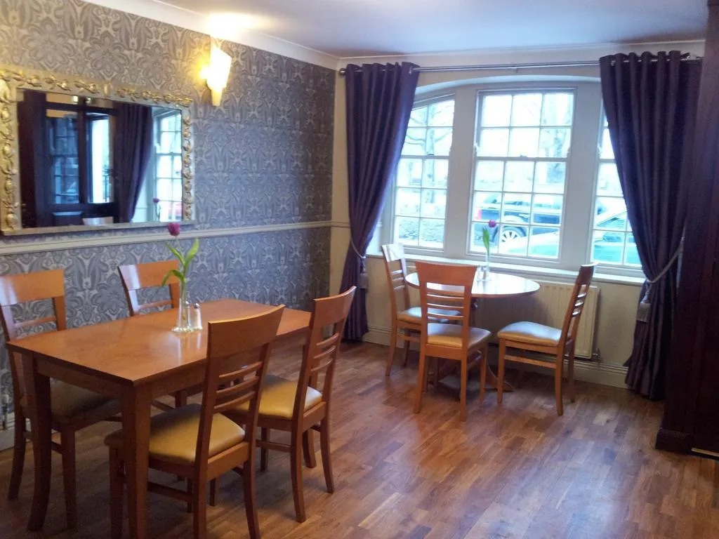 Restaurant, Blarney Castle, Cork
