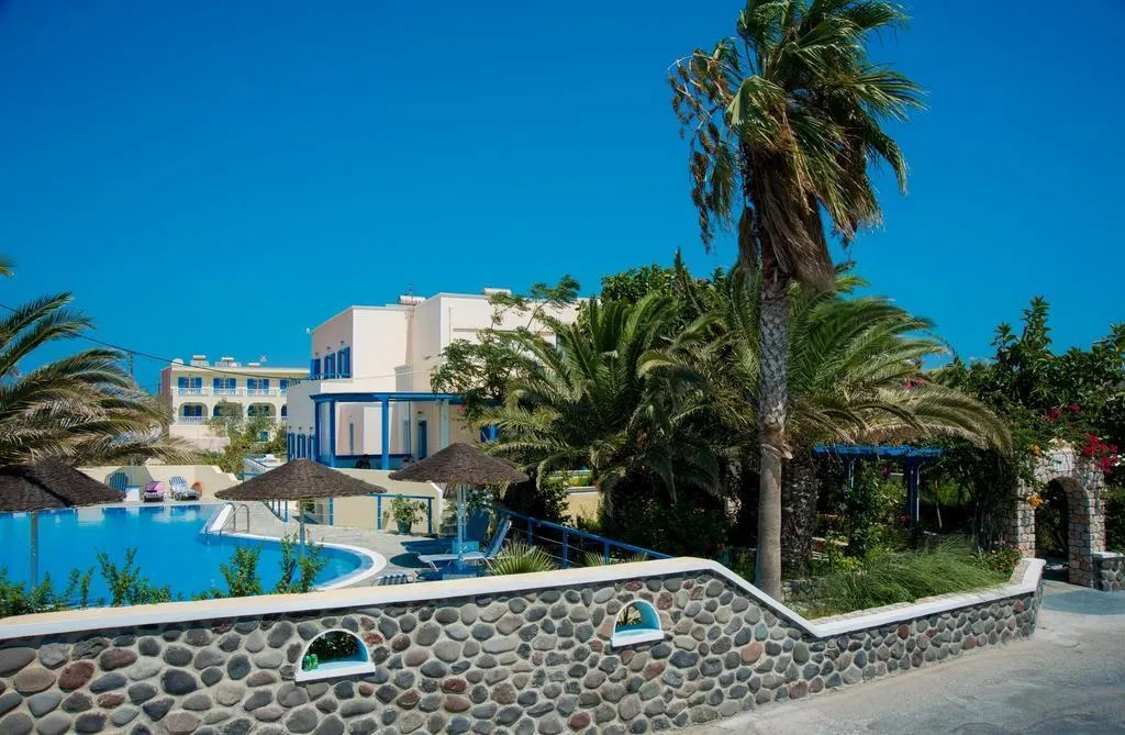 General view, Avra Santorini, Santorini