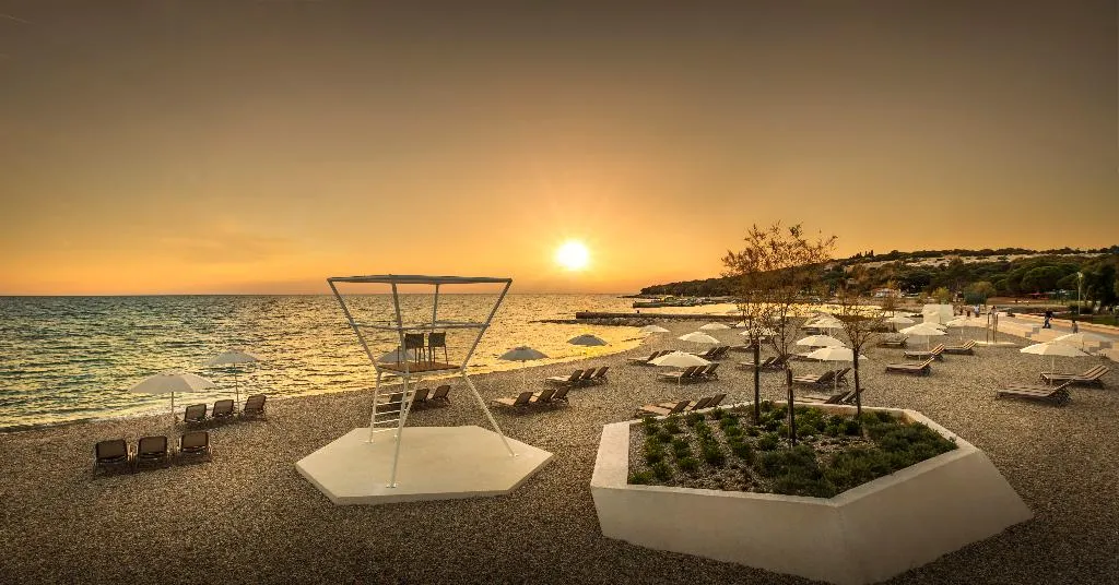 Beach, Family Hotel Amarin by Maistra Select, Istria