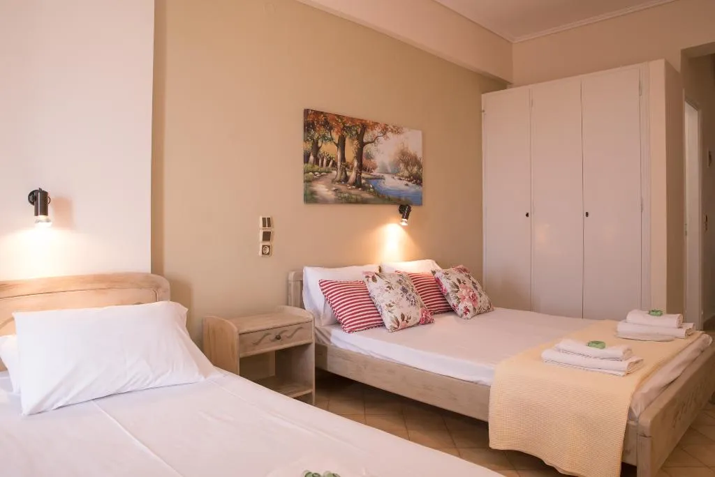 TRIPLE STANDARD Room, Villa Kapnisi, Zante
