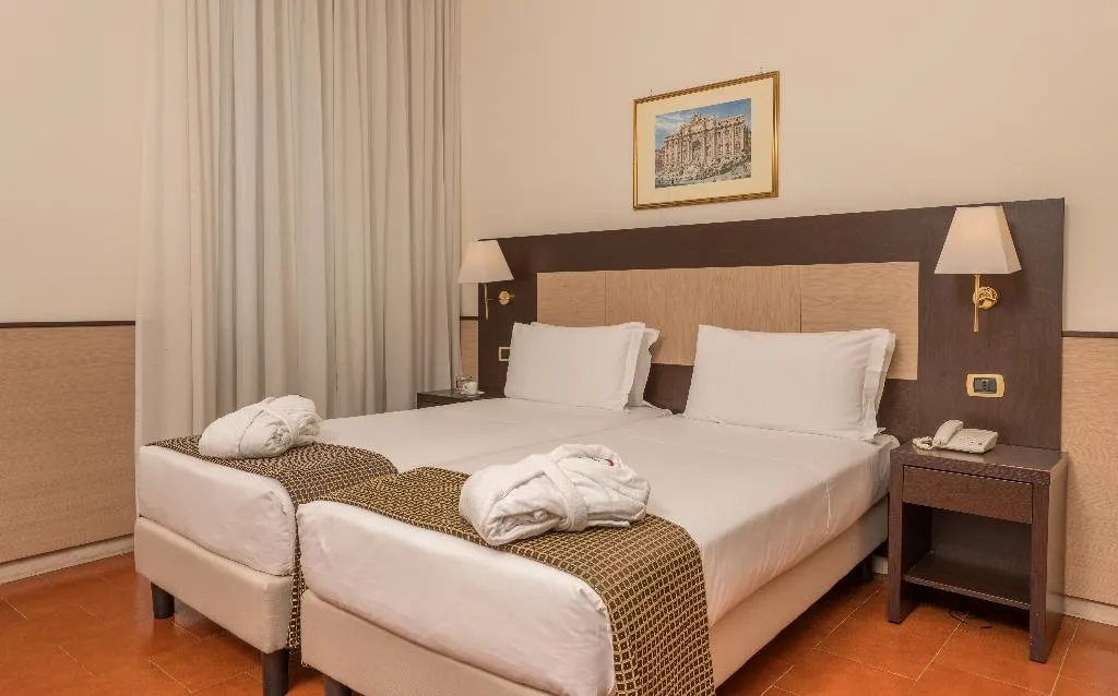 TWIN SUPERIOR Room, Hotel Portamaggiore, Rome
