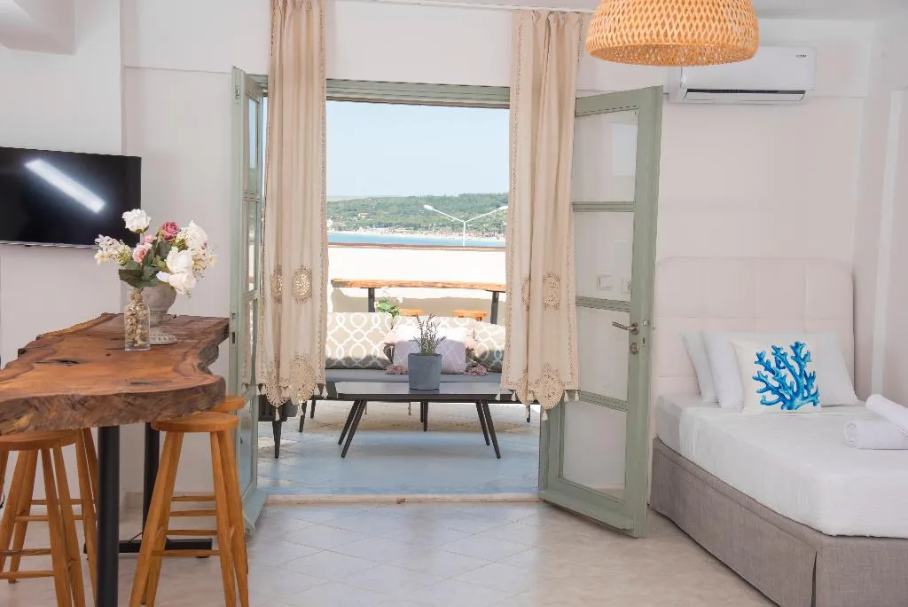 SUITE CAPACITY 6 Room, Cumbalica Hotel, Izmir