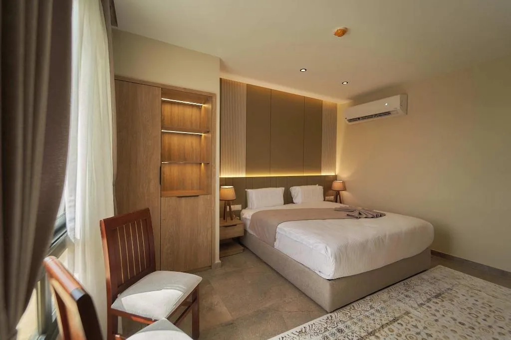 Room, Pyramids Secret Hotel, Cairo