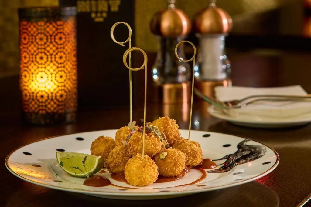 Restaurant, The College Green Hotel Dublin, Autograph, Dublin