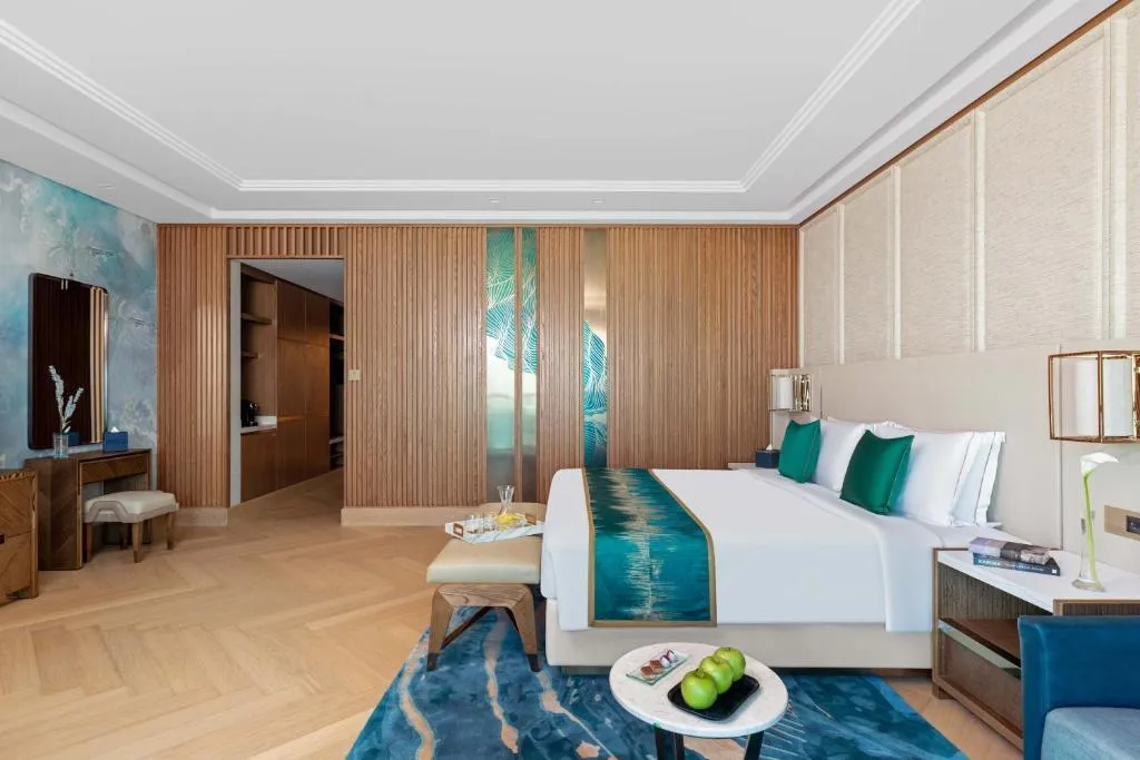 DOUBLE LUXURY Room, Taj Exotica Resort & Spa, The Palm Dubai, Dubai