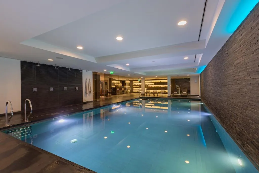 Pool, Leonardo Royal Hotel Den Haag Promenade, Amsterdam