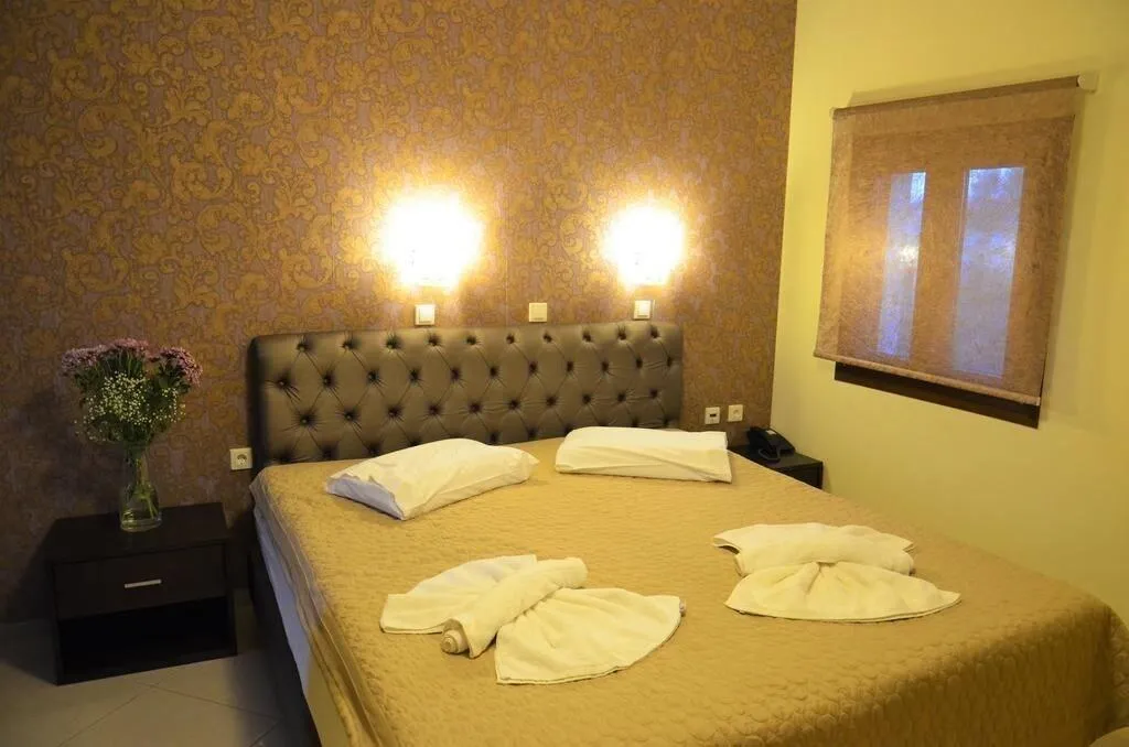 Room, Areti Suites, Crete