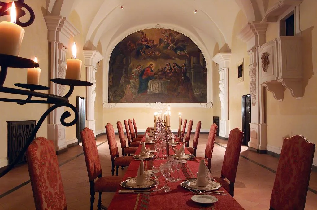 Conferences, San Francesco Al Monte, Naples
