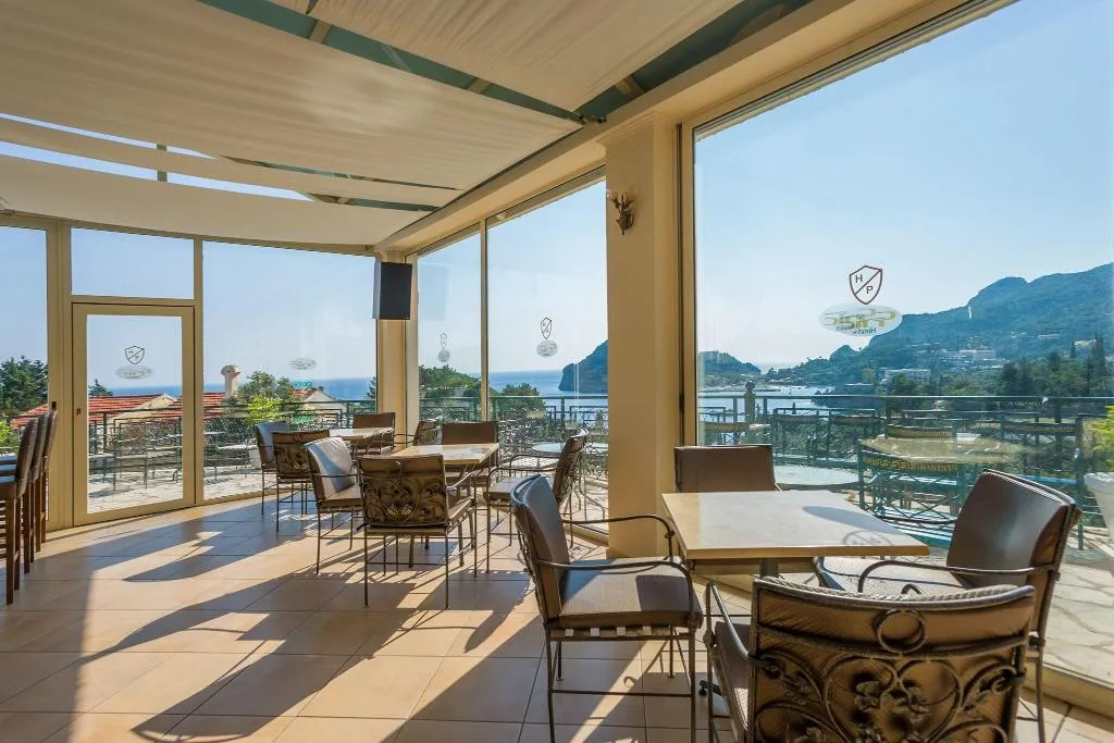 Lobby, Paleokastritsa Palace Adults Only, Corfu