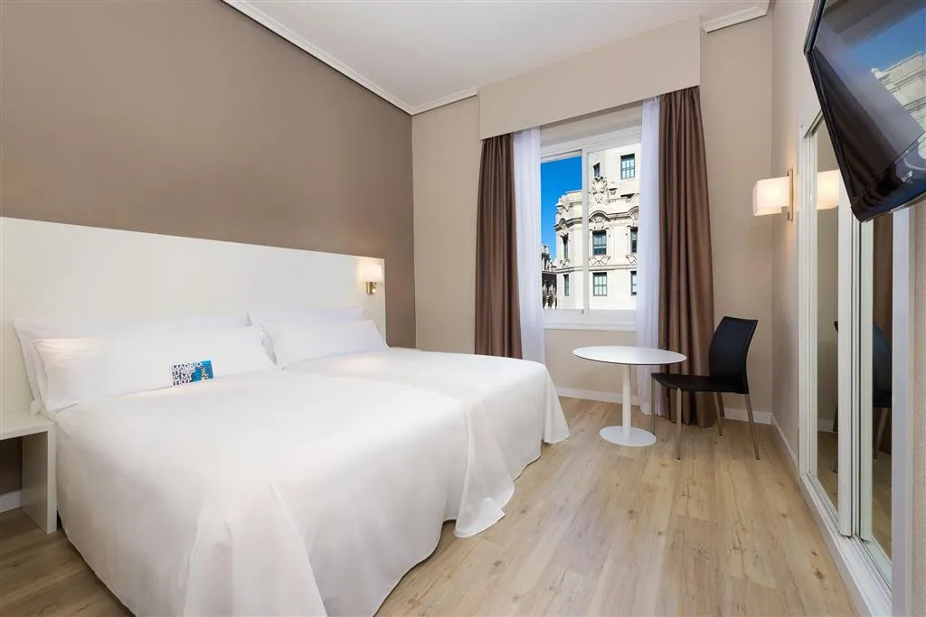 Room, Zel Madrid, Madrid