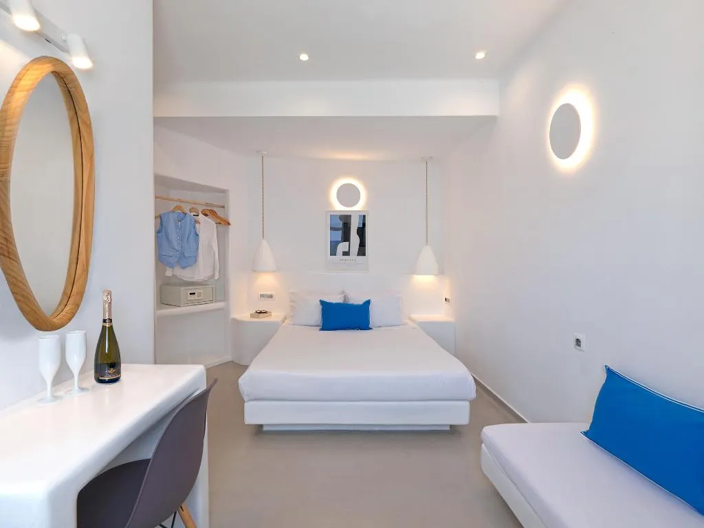 DOUBLE Accessible Room, Tatakis Design Hotel, Fira, Santorini