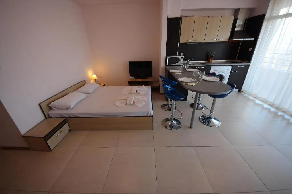 Room, Menada Grand Kamelia Apartments, Bourgas