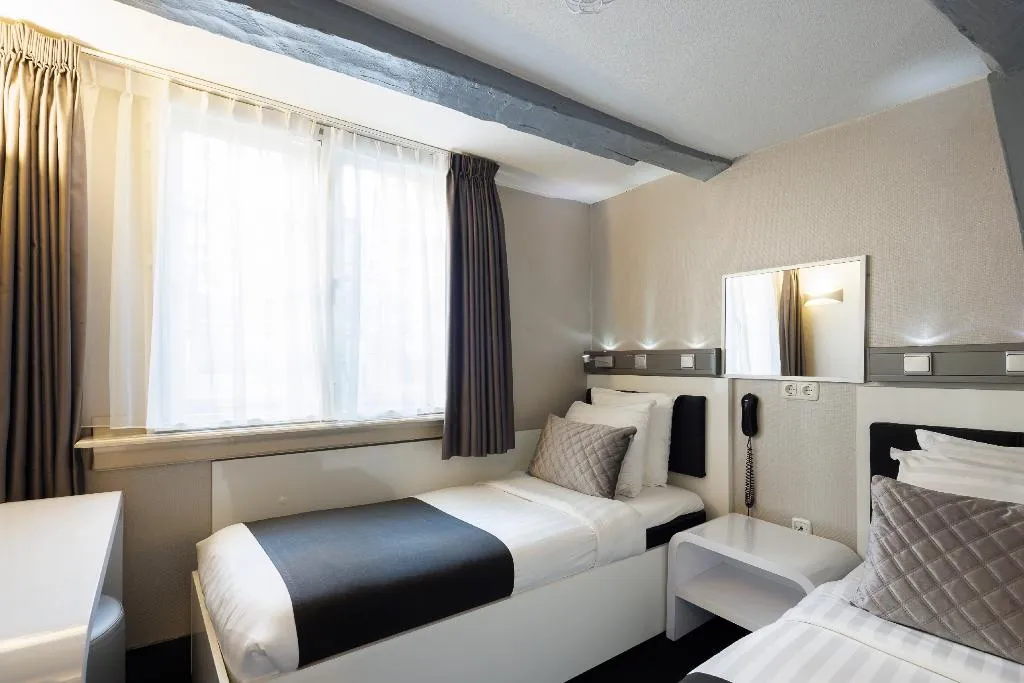 TWIN STANDARD Room, CC Hotel, Amsterdam