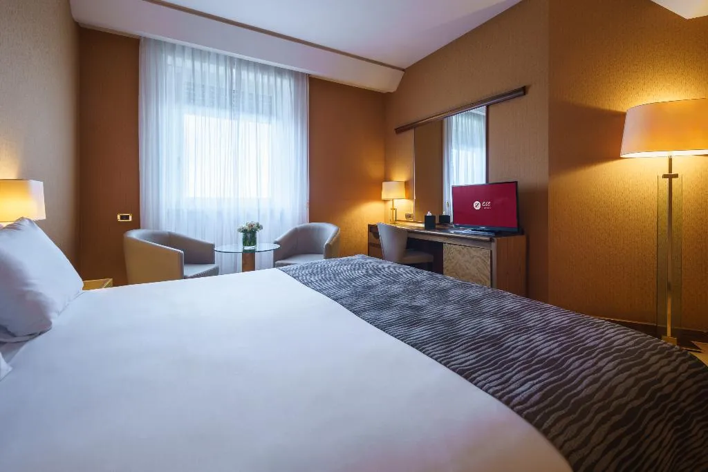 Room, Exe Majestic, Naples