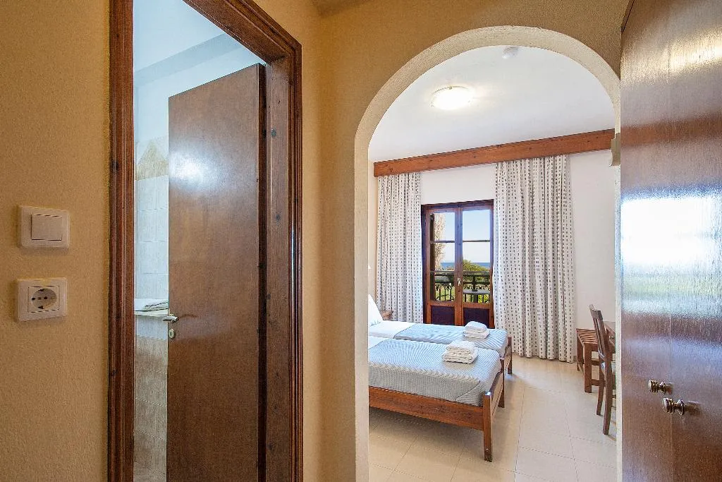 Double or Twin STANDARD Room, Vontzos, Skiathos
