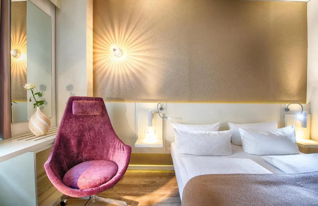 Room, Leonardo Hotel Berlin Mitte, Berlin