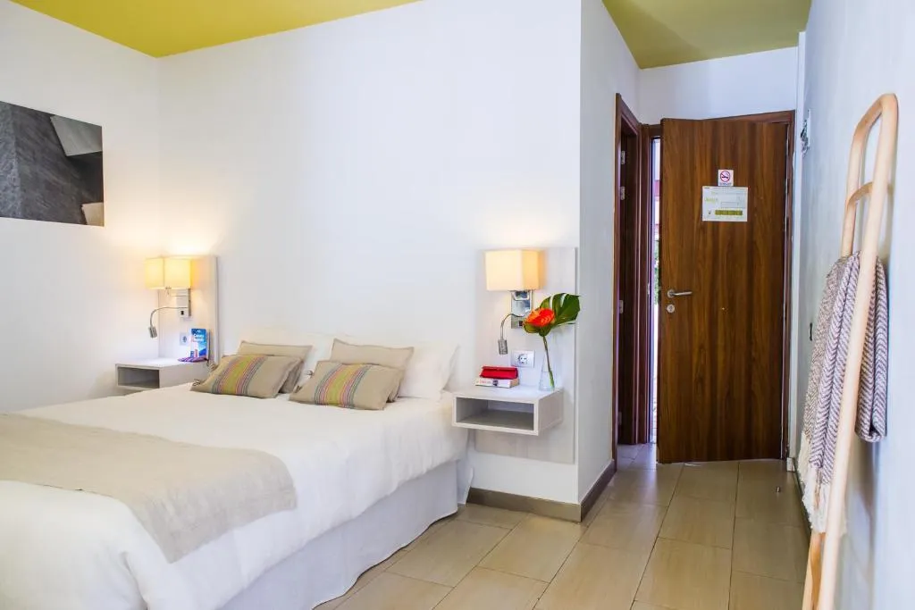 STUDIO WITH BALCONY Room, Udalla Park, Tenerife