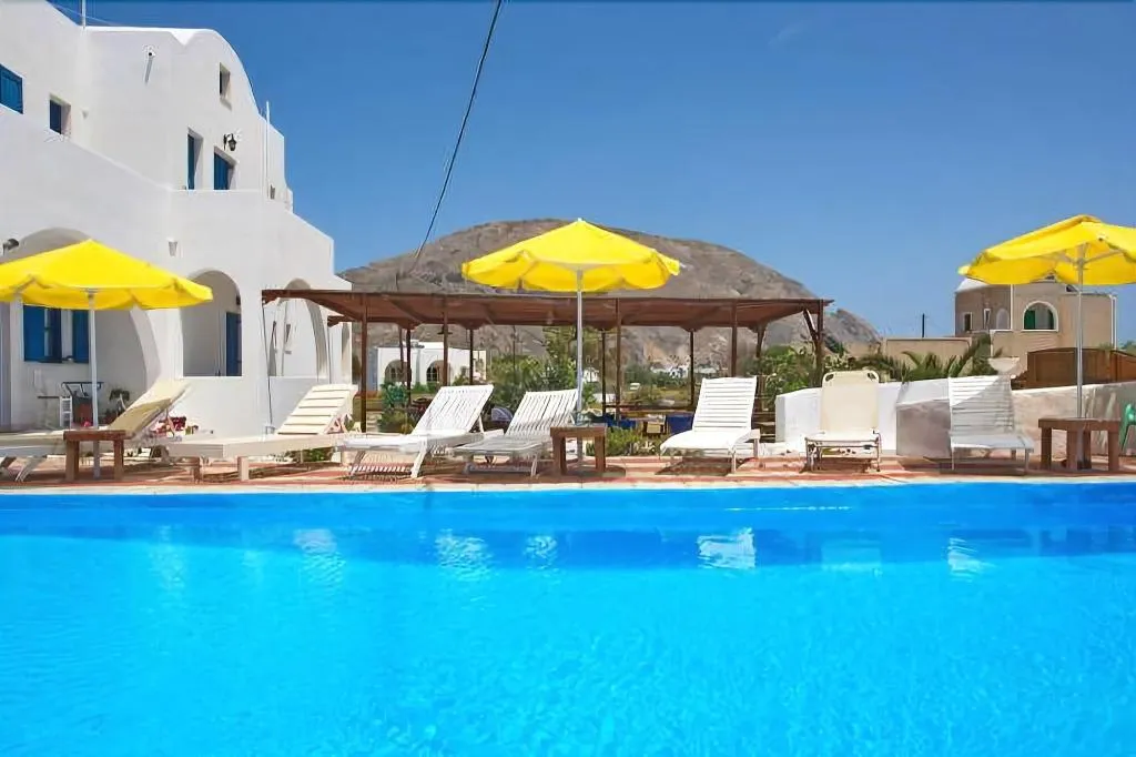 Sports and Entertainment, Santorini Breeze, Santorini