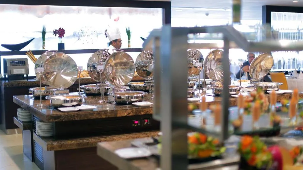 Restaurant, Occidental Sharjah Grand, Dubai
